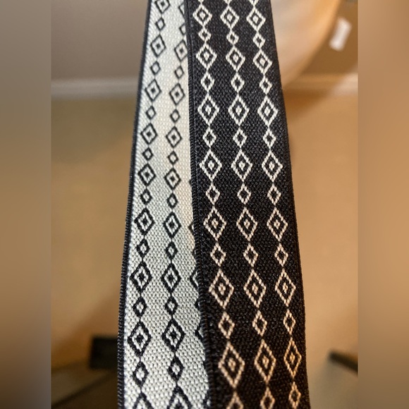 Le Chateau - Reversible Suspenders - OS - Picture 2 of 4